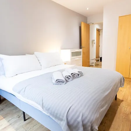 Cosy Escape - 1bed With Balcony Apartment Sheffield